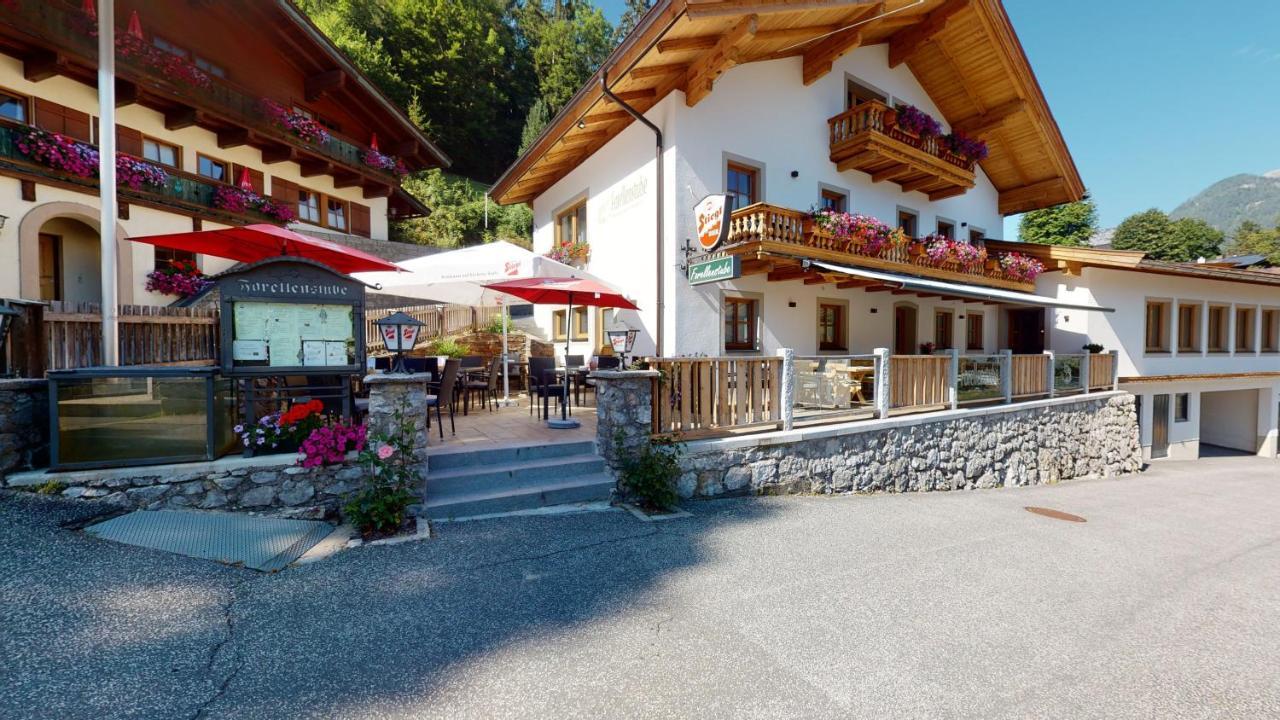 Forellenstube Lofer Buitenkant foto