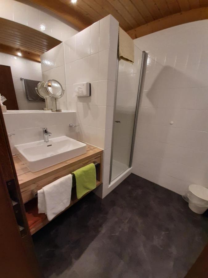 Forellenstube Lofer Buitenkant foto